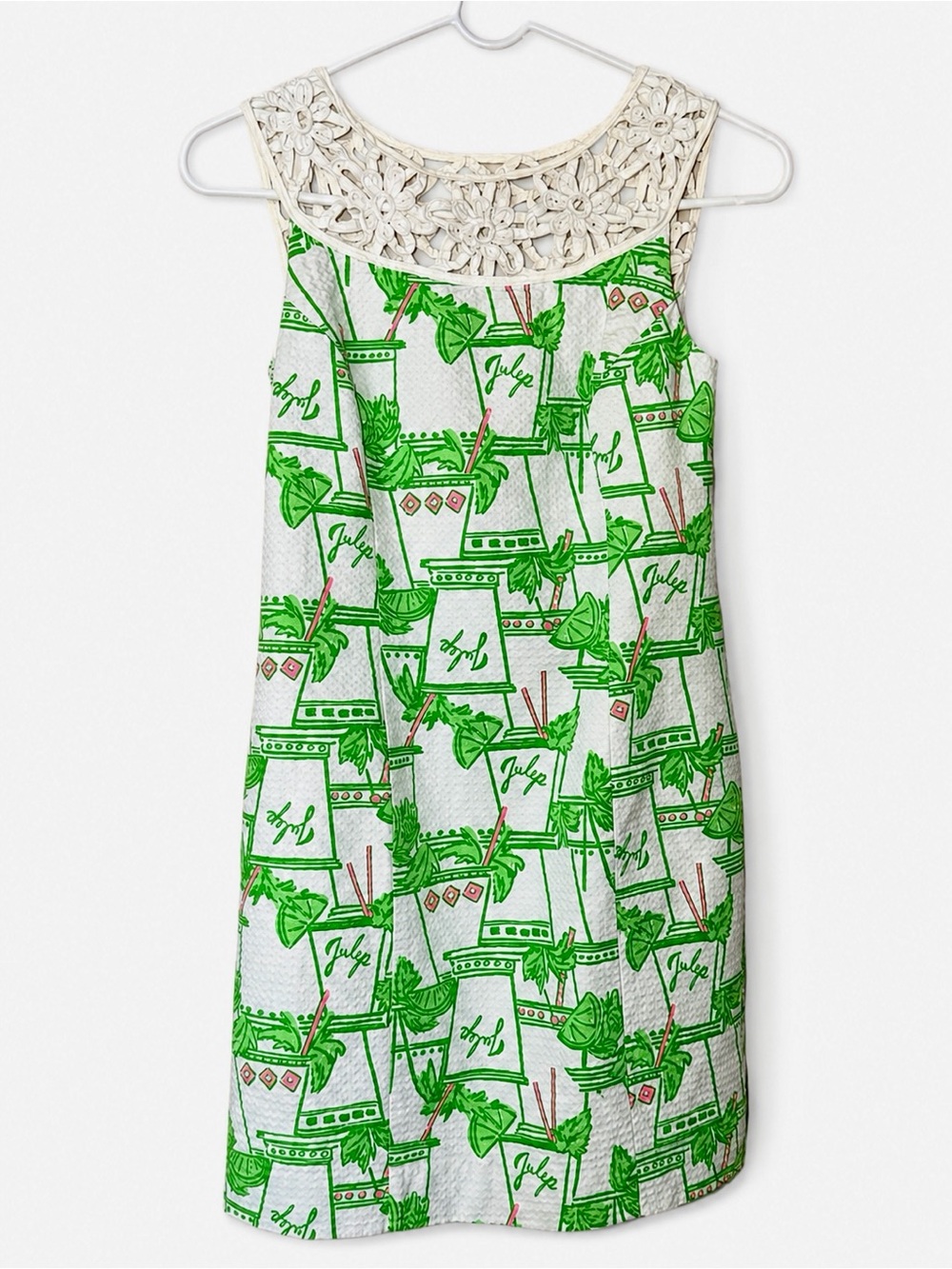 Lilly Pulitzer Mint Julep Shift Dress White Green Lace Neckline Pique Cocktail